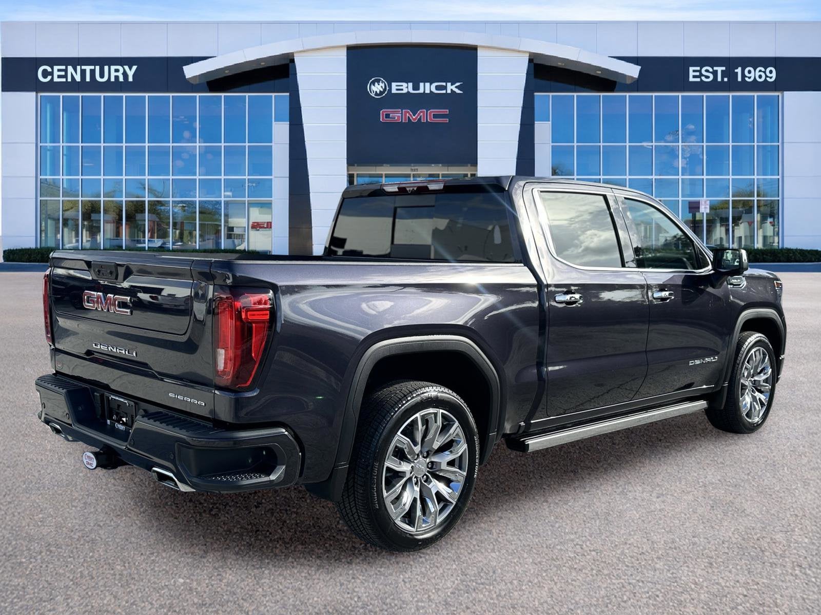 2025 GMC Sierra 1500 Denali