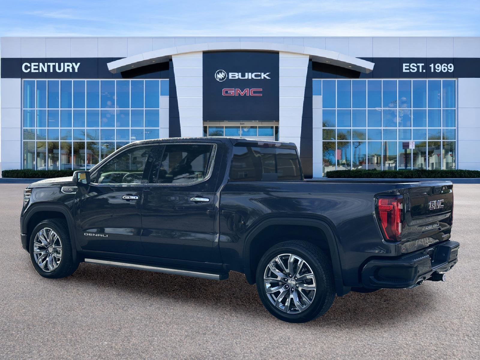2025 GMC Sierra 1500 Denali