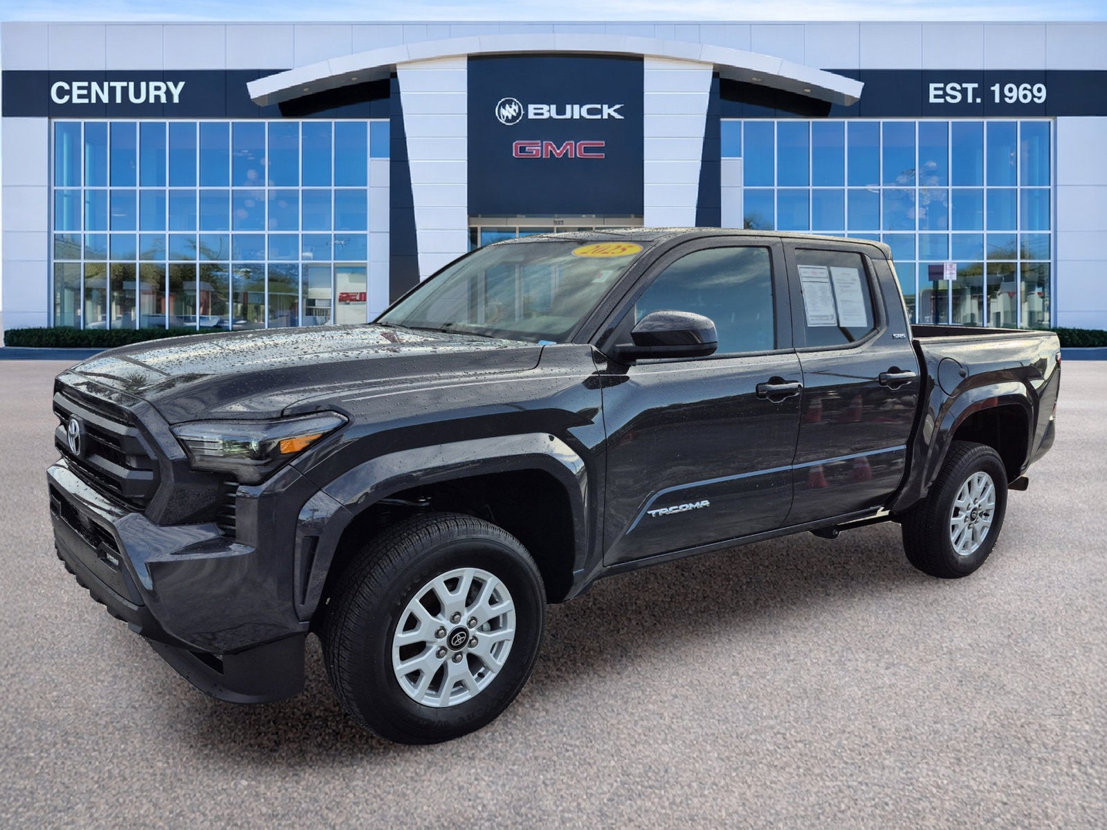 2025 Toyota Tacoma 2WD SR5