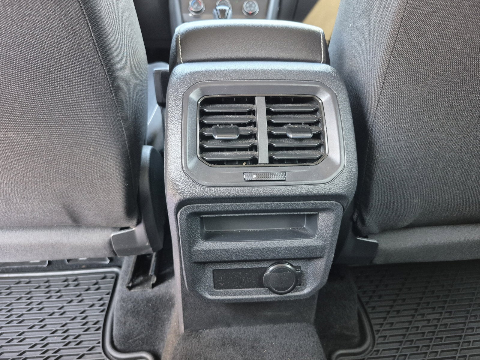 2022 Volkswagen Tiguan S