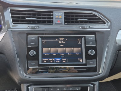 2022 Volkswagen Tiguan S