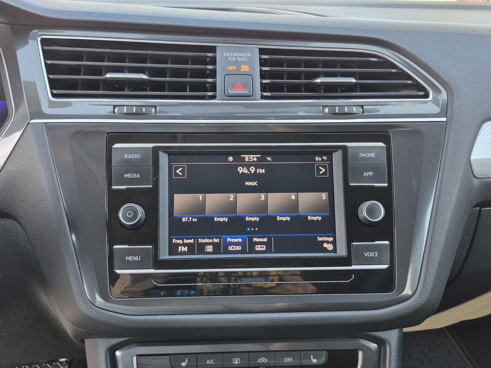 2022 Volkswagen Tiguan S