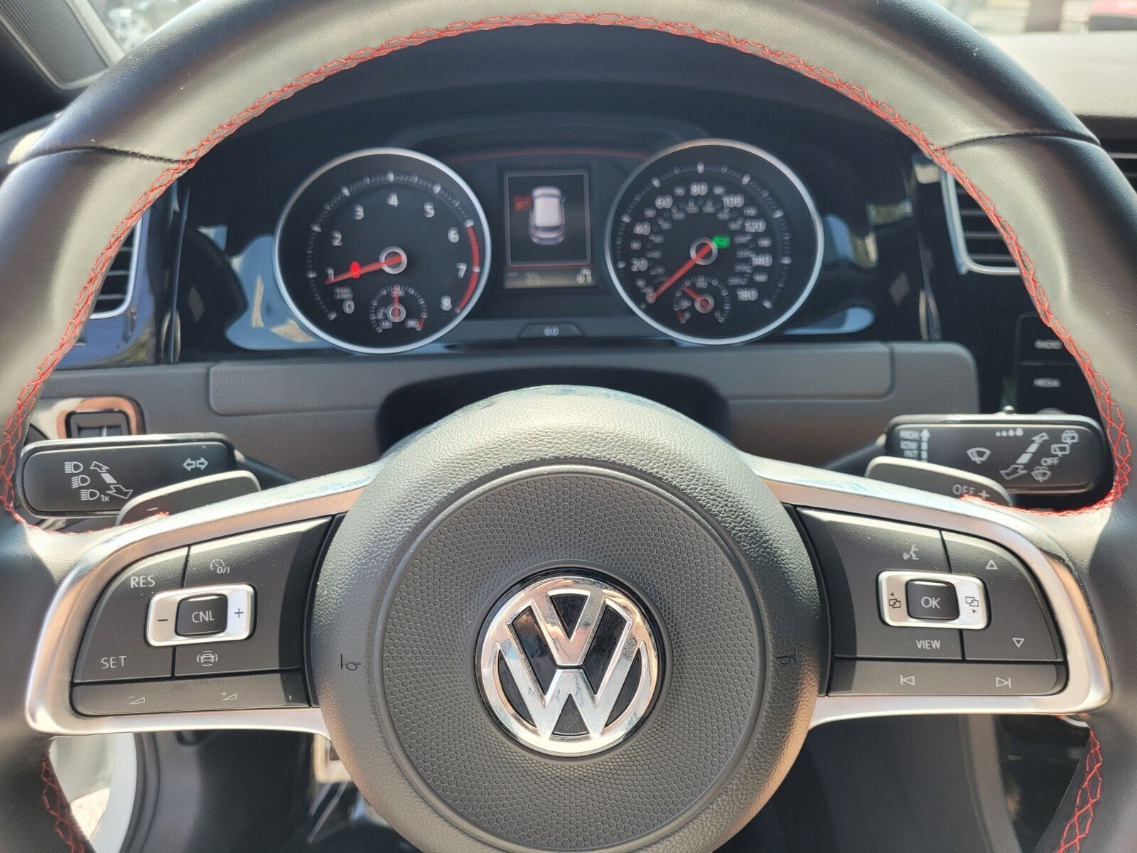 2021 Volkswagen Golf GTI S