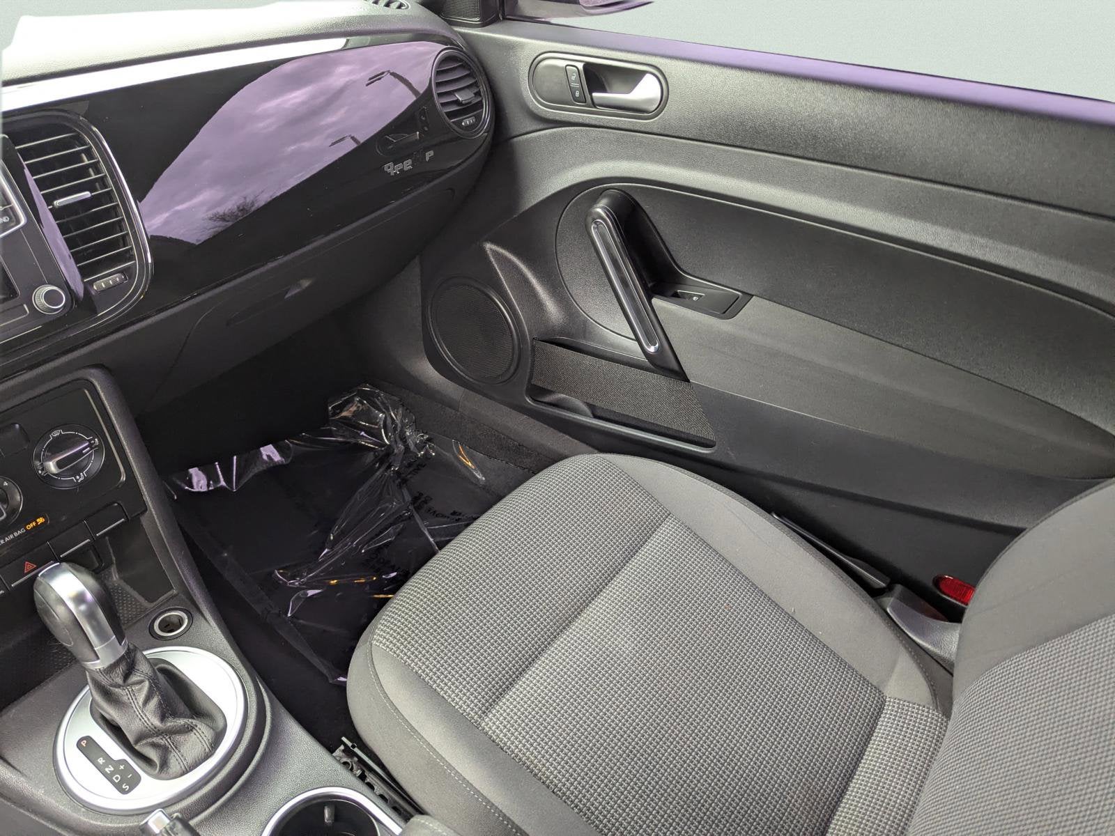 2018 Volkswagen Beetle S