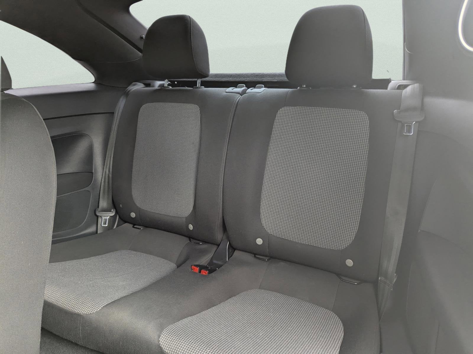 2018 Volkswagen Beetle S