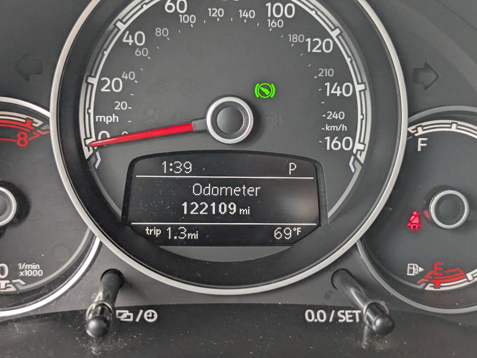 2018 Volkswagen Beetle S