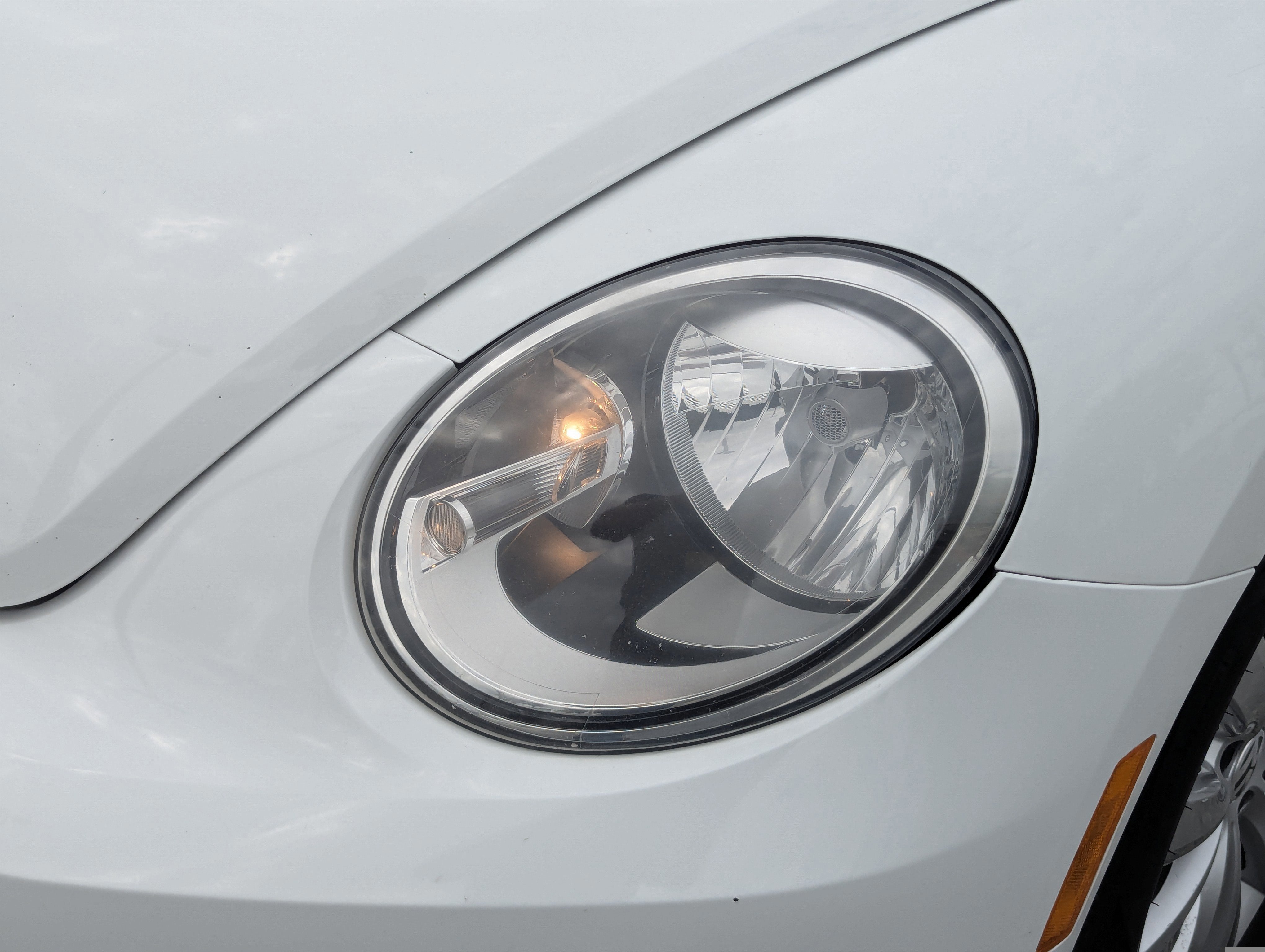 2018 Volkswagen Beetle S