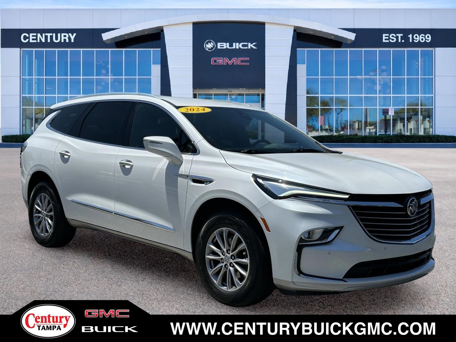 2024 Buick Enclave Essence