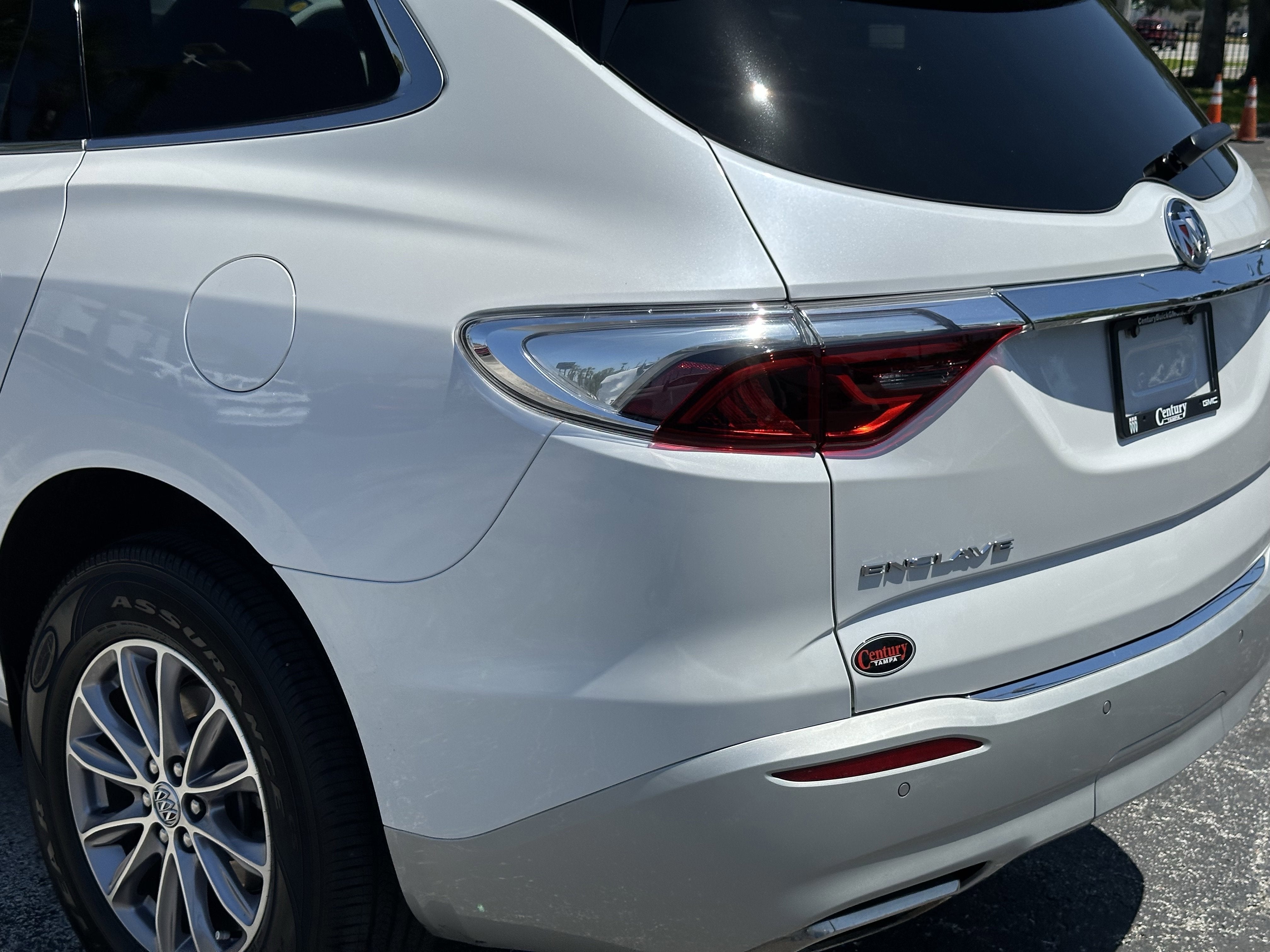2024 Buick Enclave Essence