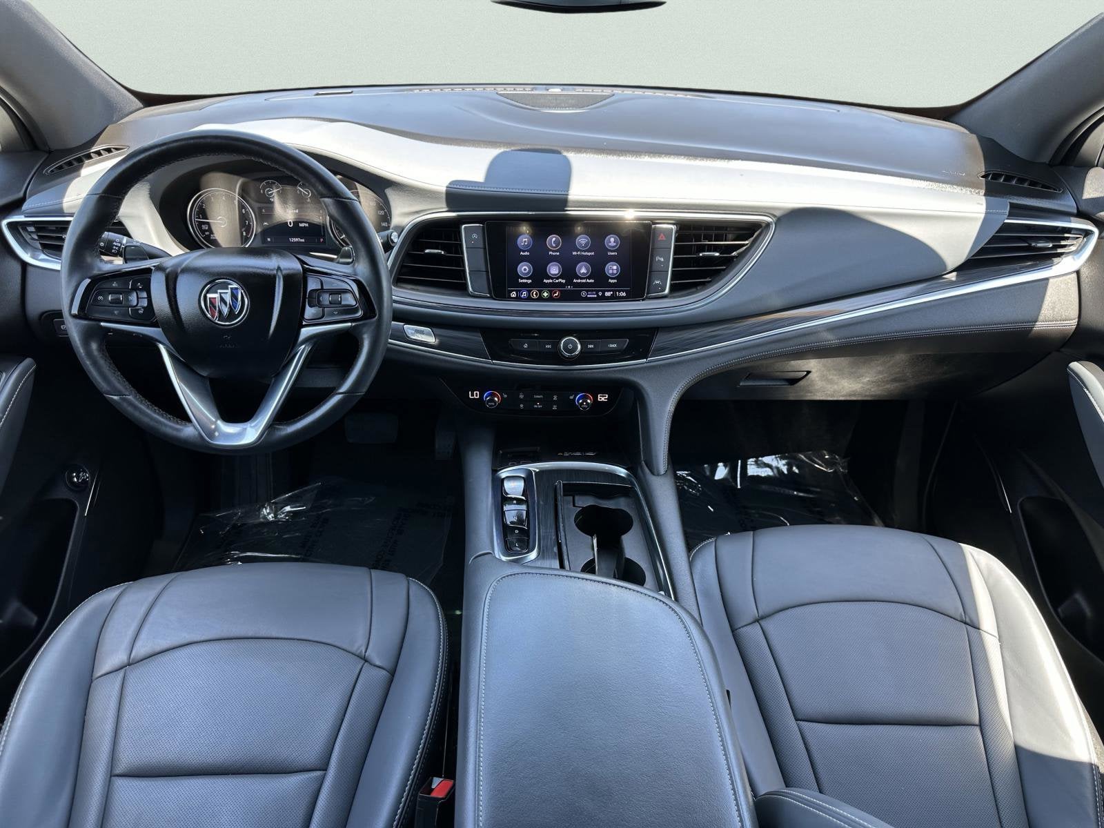 2024 Buick Enclave Essence