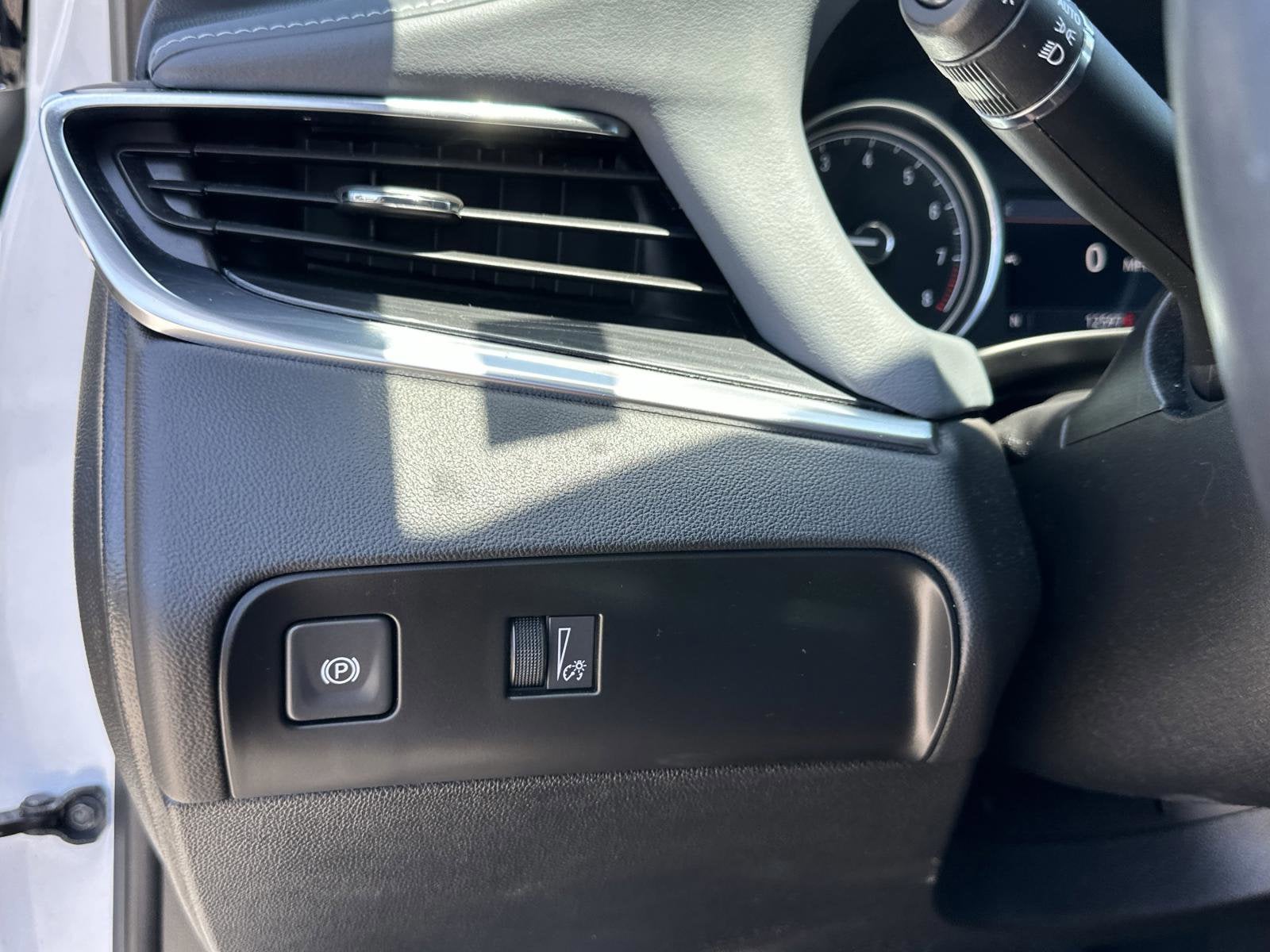 2024 Buick Enclave Essence