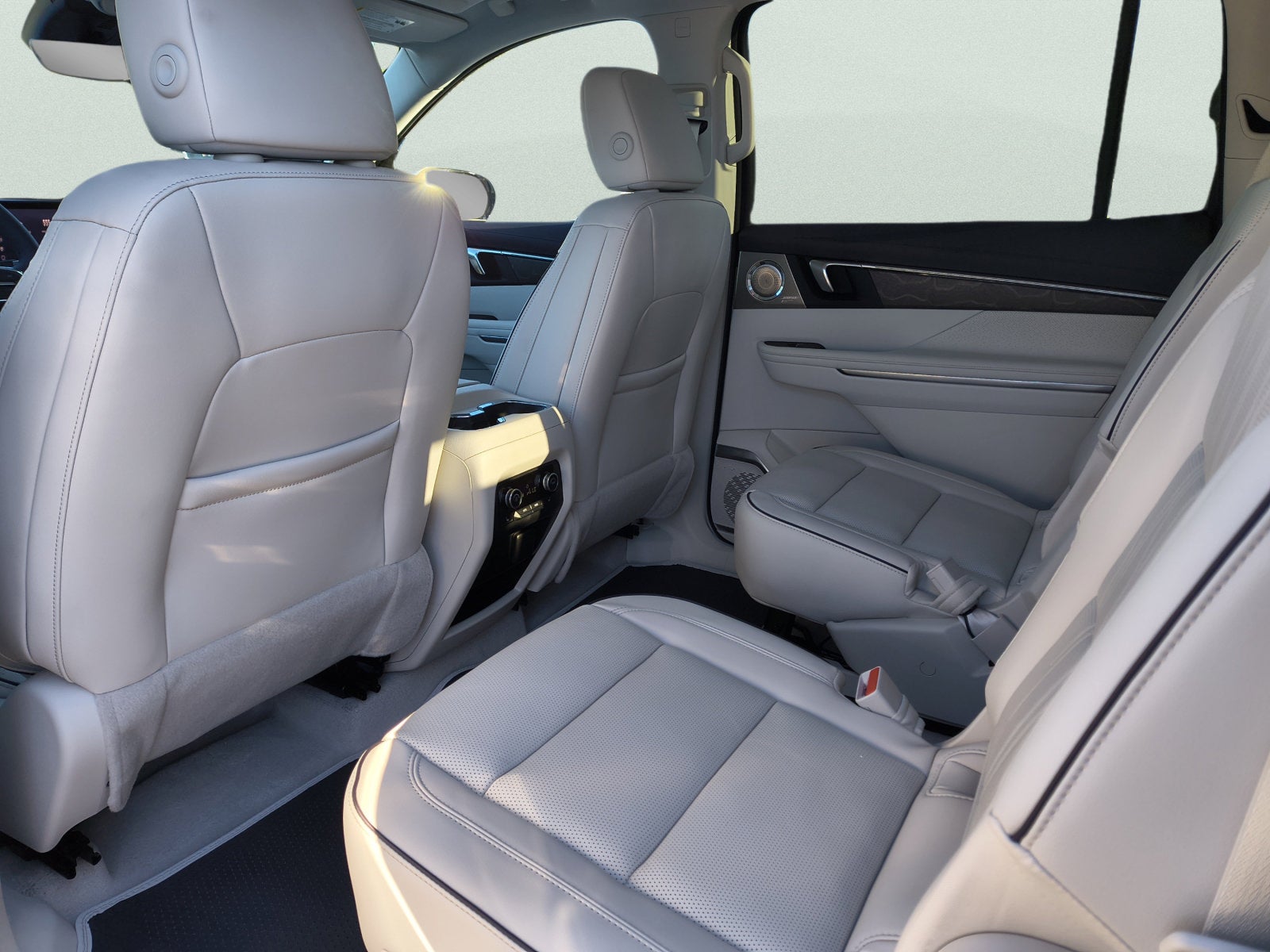 2027 Buick Enclave Avenir