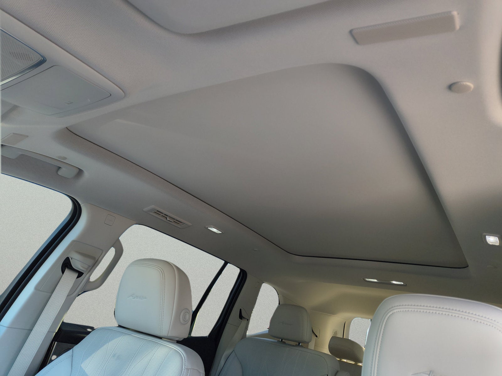 2027 Buick Enclave Avenir