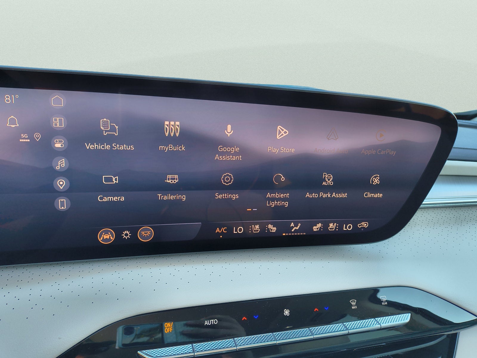 2027 Buick Enclave Avenir