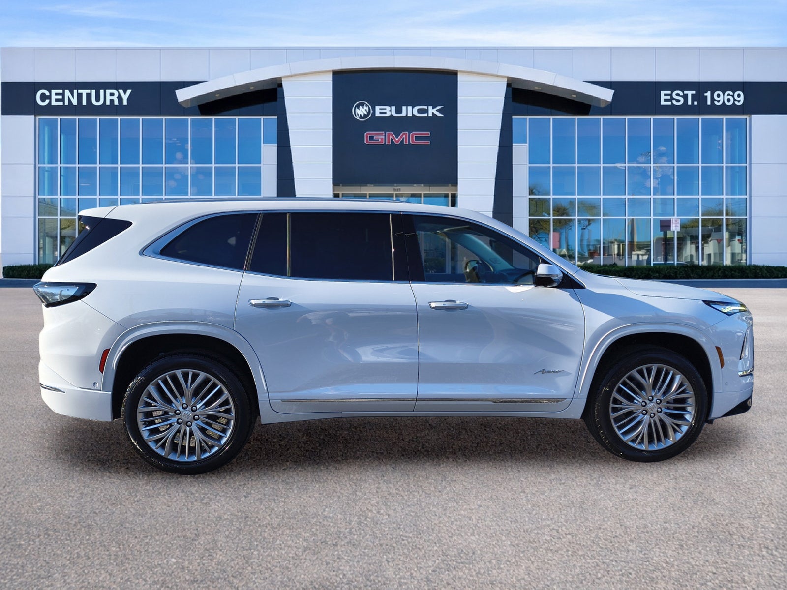 2027 Buick Enclave Avenir