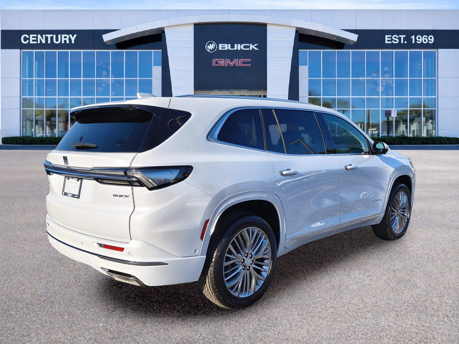 2027 Buick Enclave Avenir