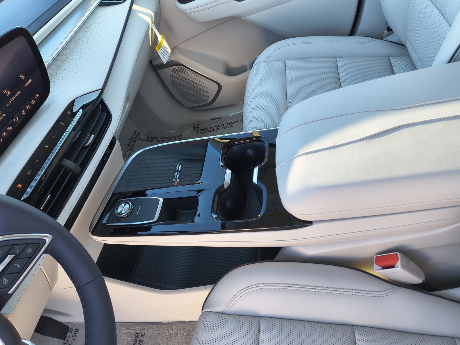 2027 Buick Enclave Avenir