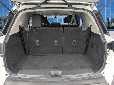 2023 Nissan Pathfinder SV