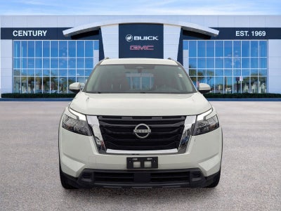 2023 Nissan Pathfinder SV