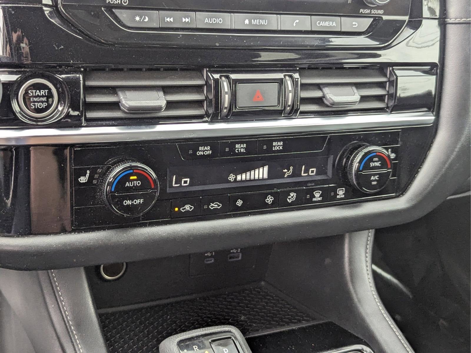 2023 Nissan Pathfinder SV