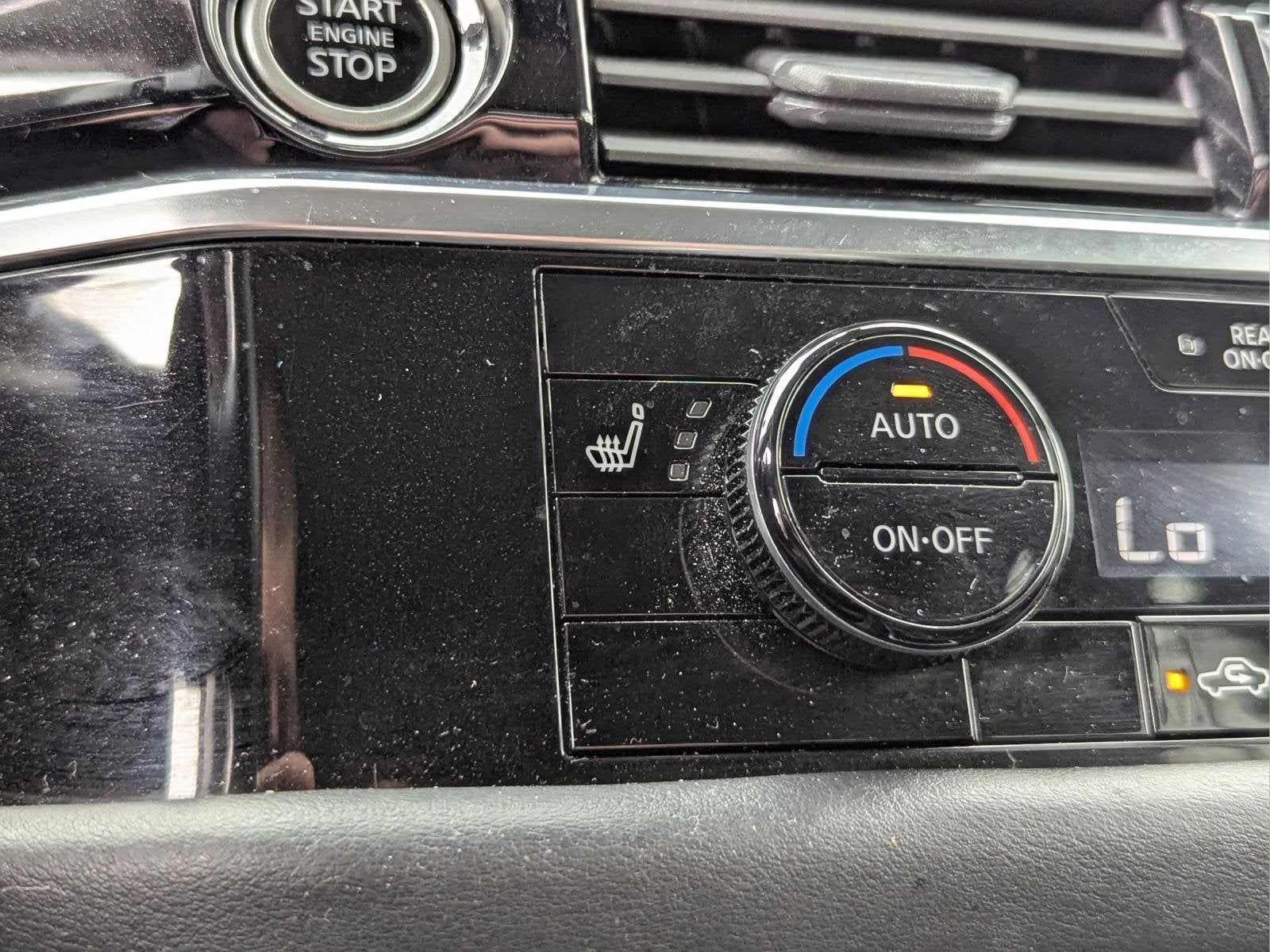 2023 Nissan Pathfinder SV