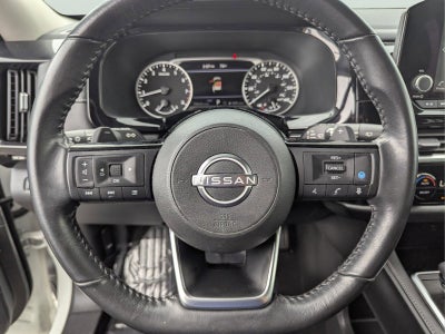 2023 Nissan Pathfinder SV