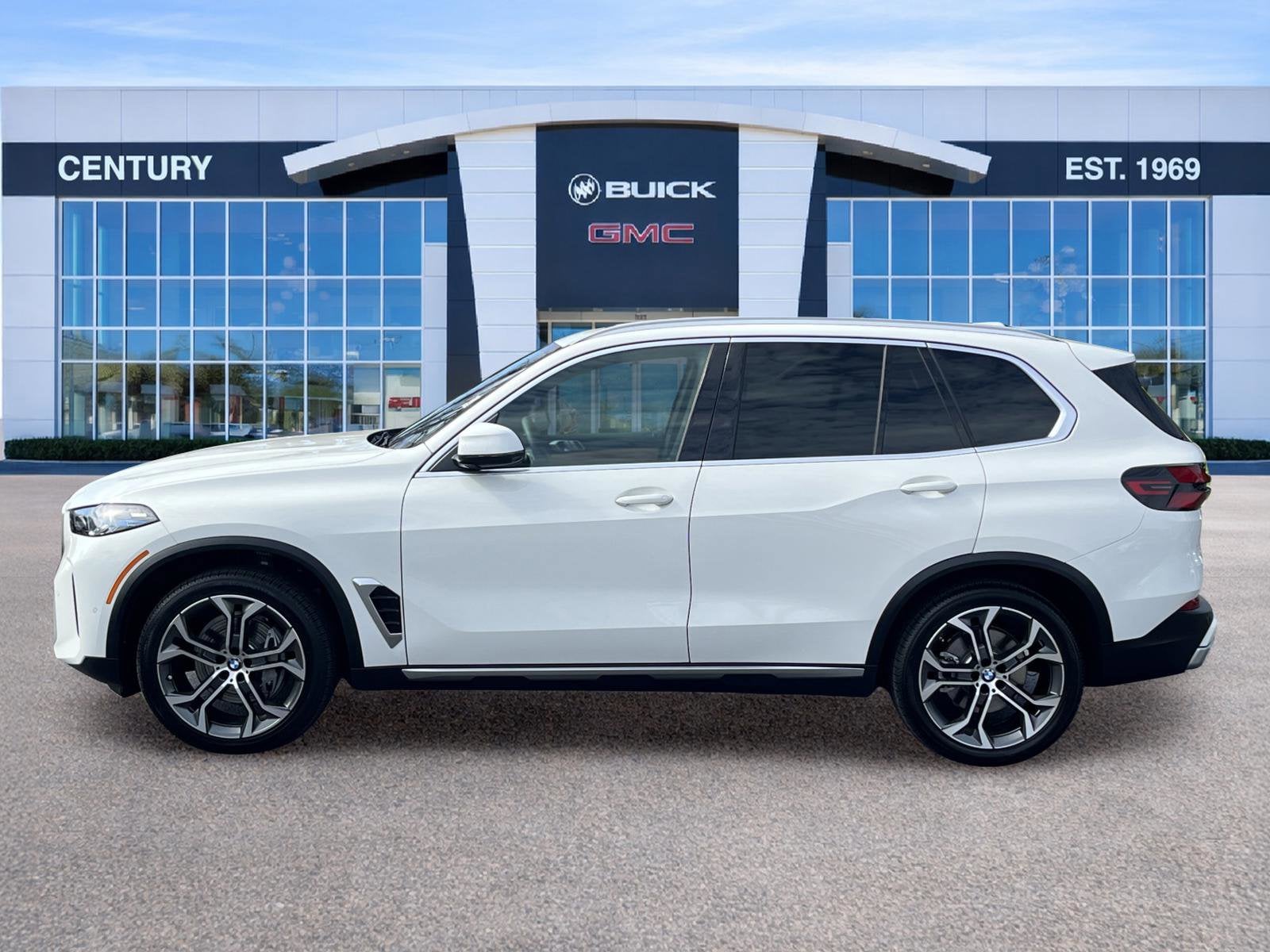 2025 BMW X5 xDrive40i