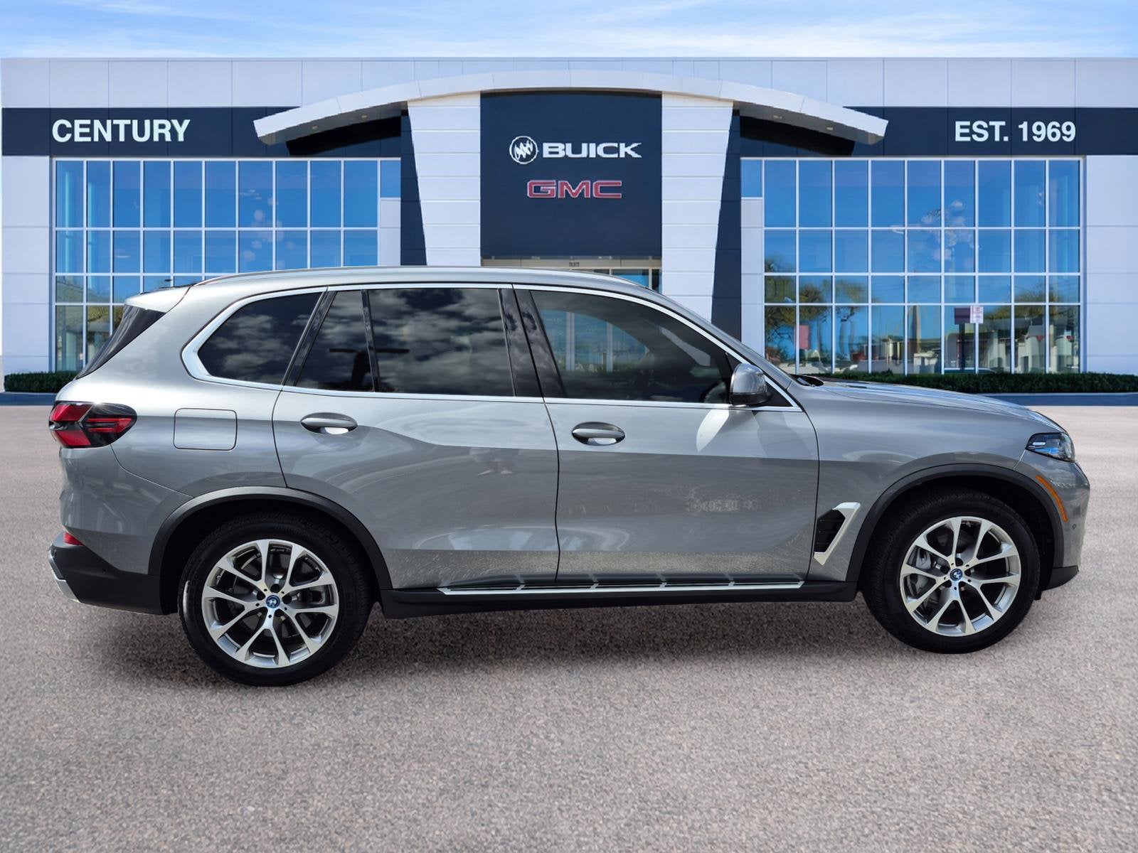 2025 BMW X5 xDrive50e