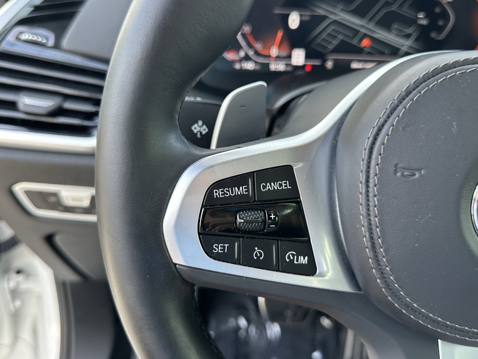 Photo 33