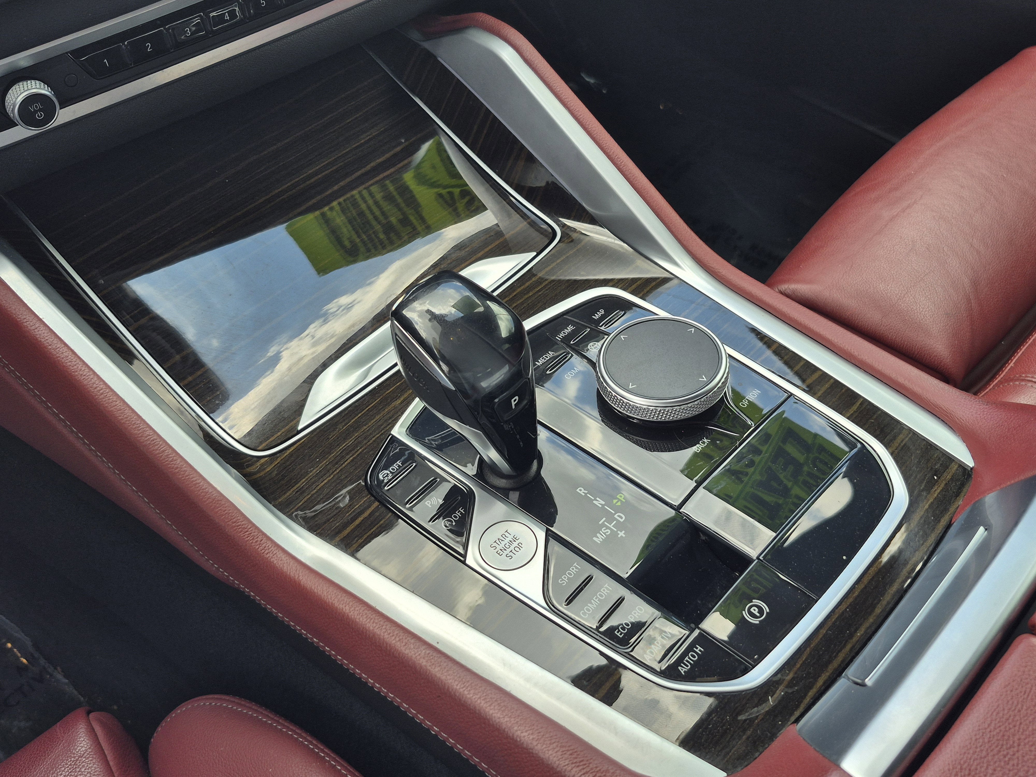 2020 BMW X6 sDrive40i