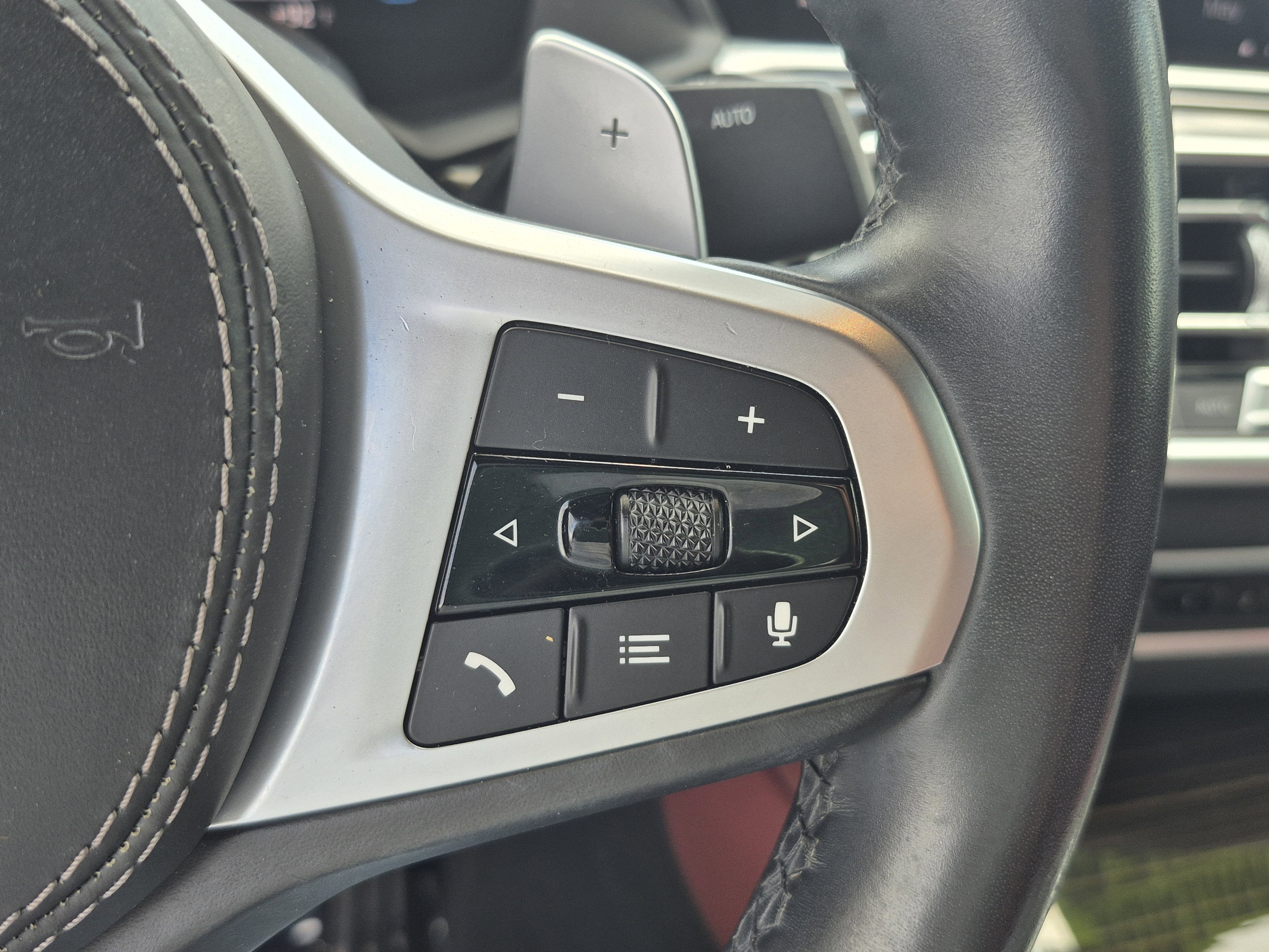 2020 BMW X6 sDrive40i