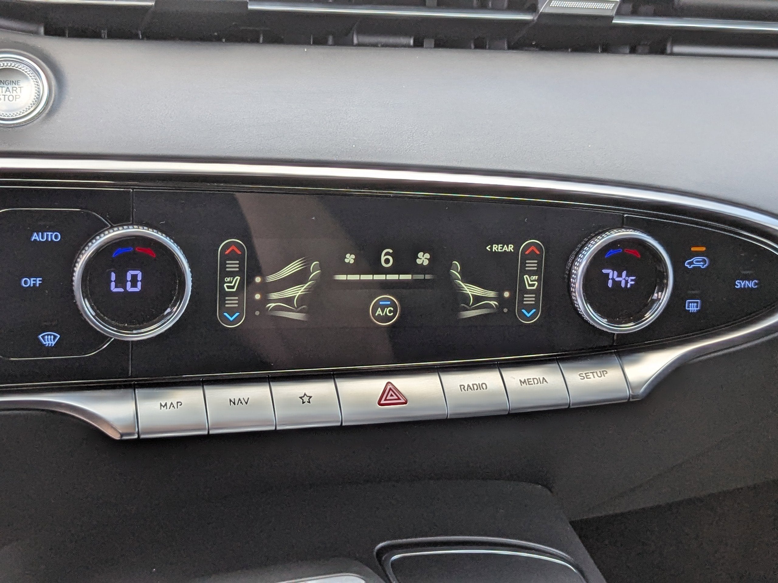 2022 Genesis GV70 2.5T