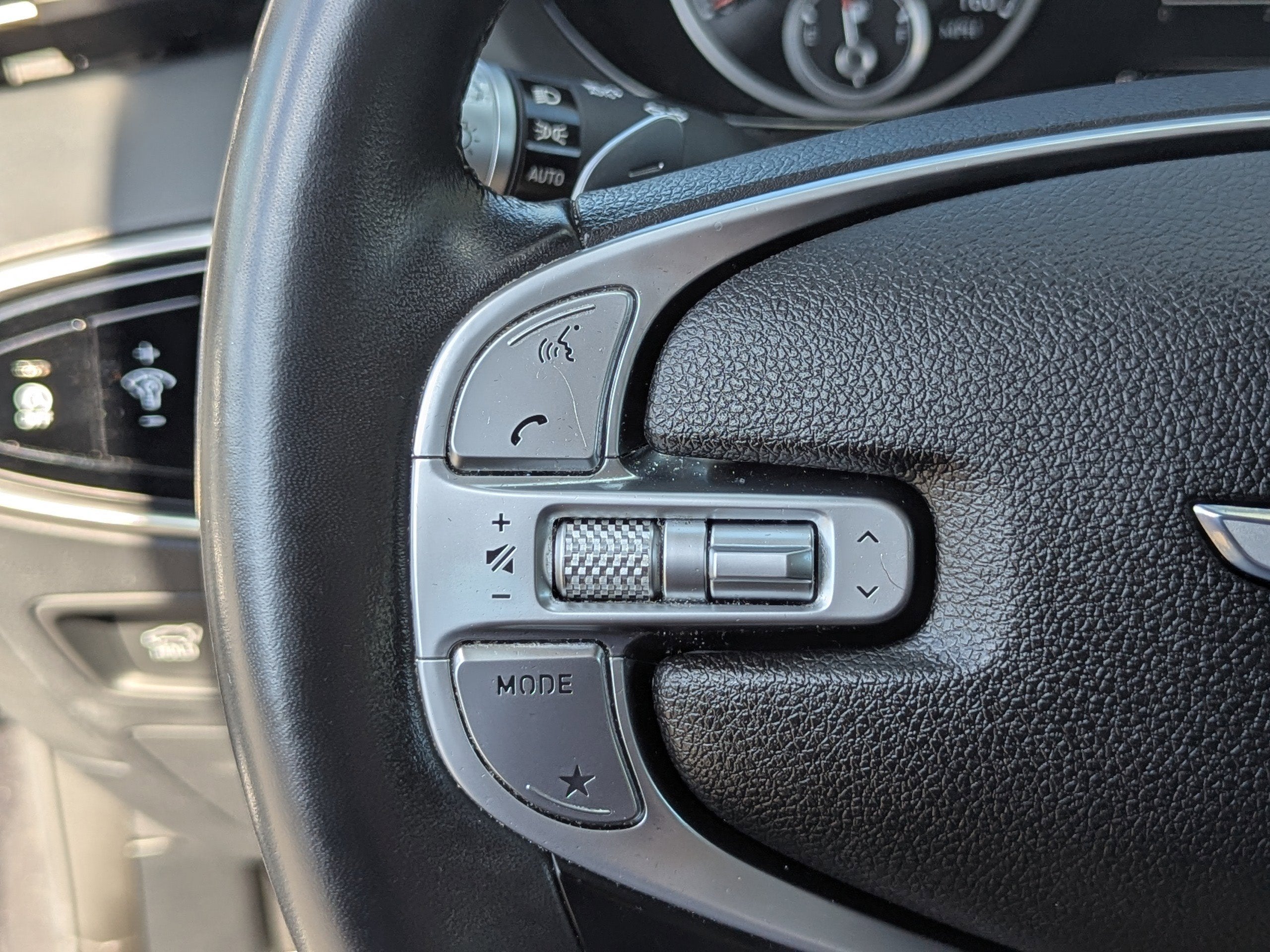 2022 Genesis GV70 2.5T