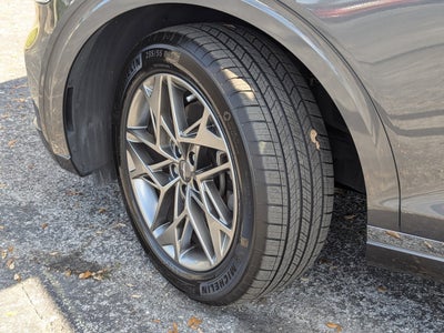 2022 Genesis GV70 2.5T