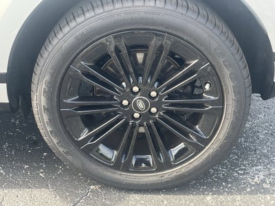 2026 Land Rover Range Rover Evoque Dynamic SE