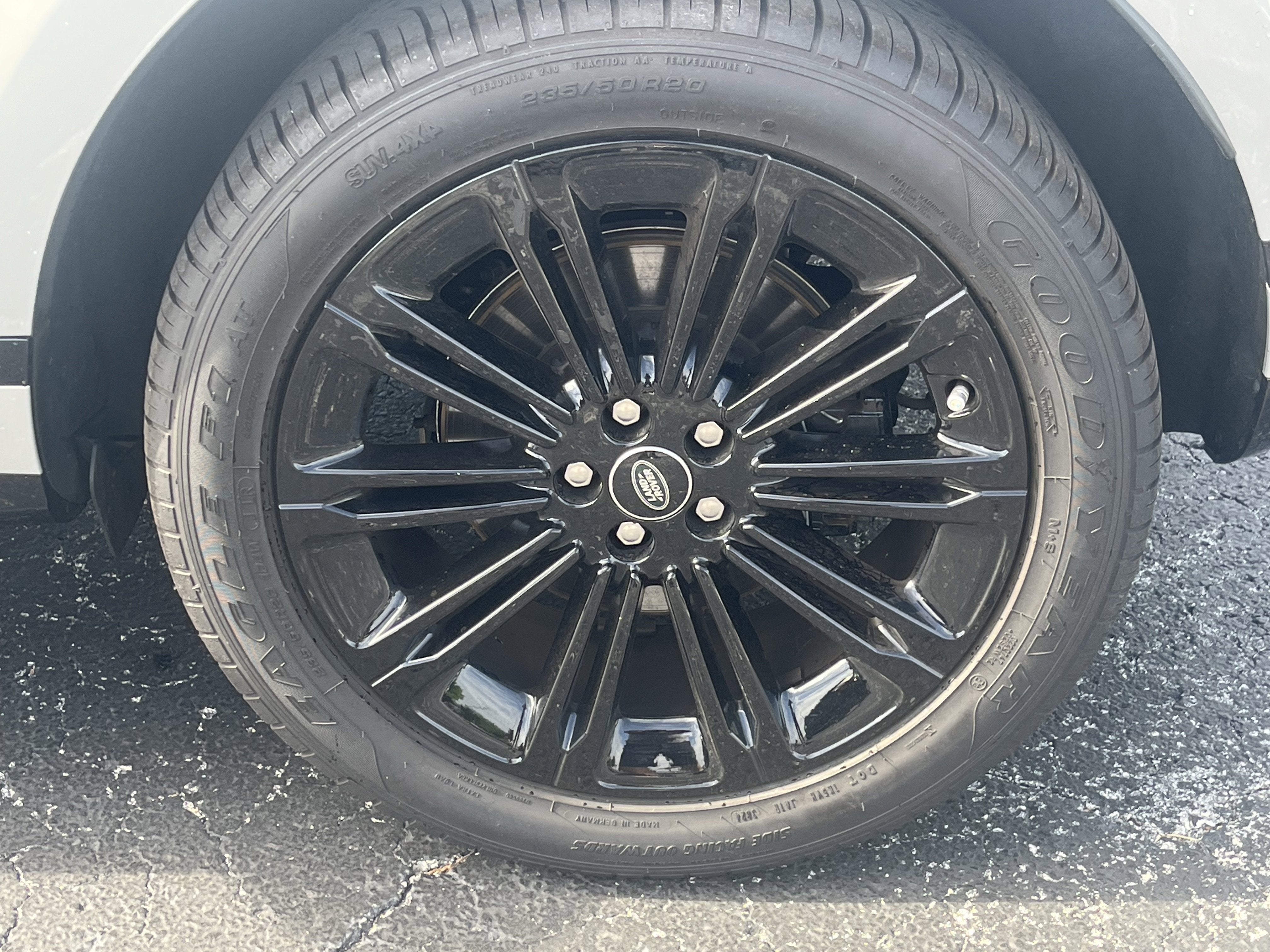 2026 Land Rover Range Rover Evoque Dynamic SE