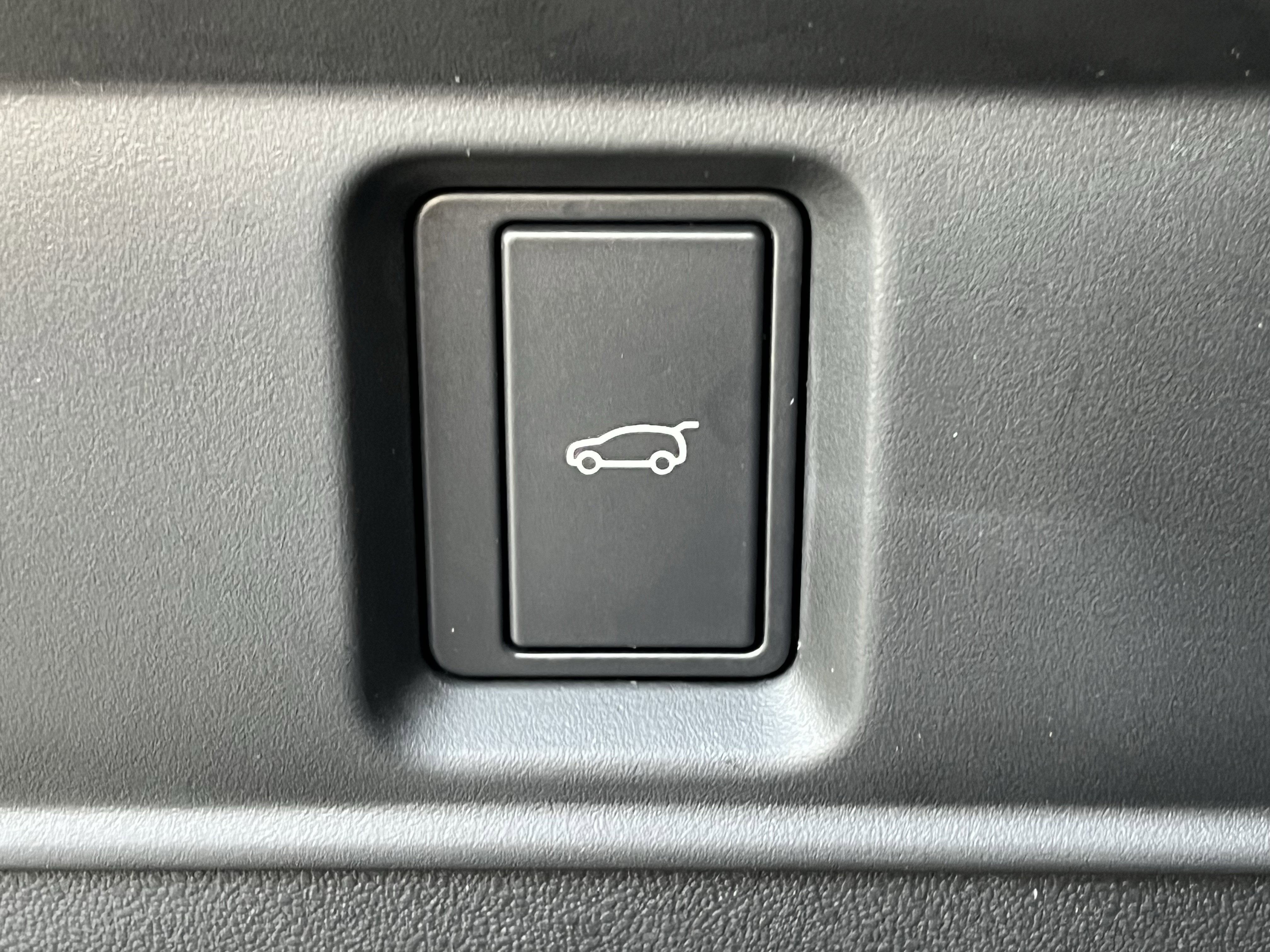 2026 Land Rover Range Rover Evoque Dynamic SE