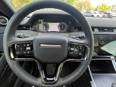 2026 Land Rover Range Rover Evoque Dynamic SE