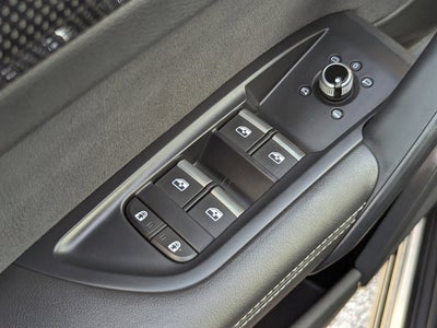 2022 Audi SQ5 Premium Plus