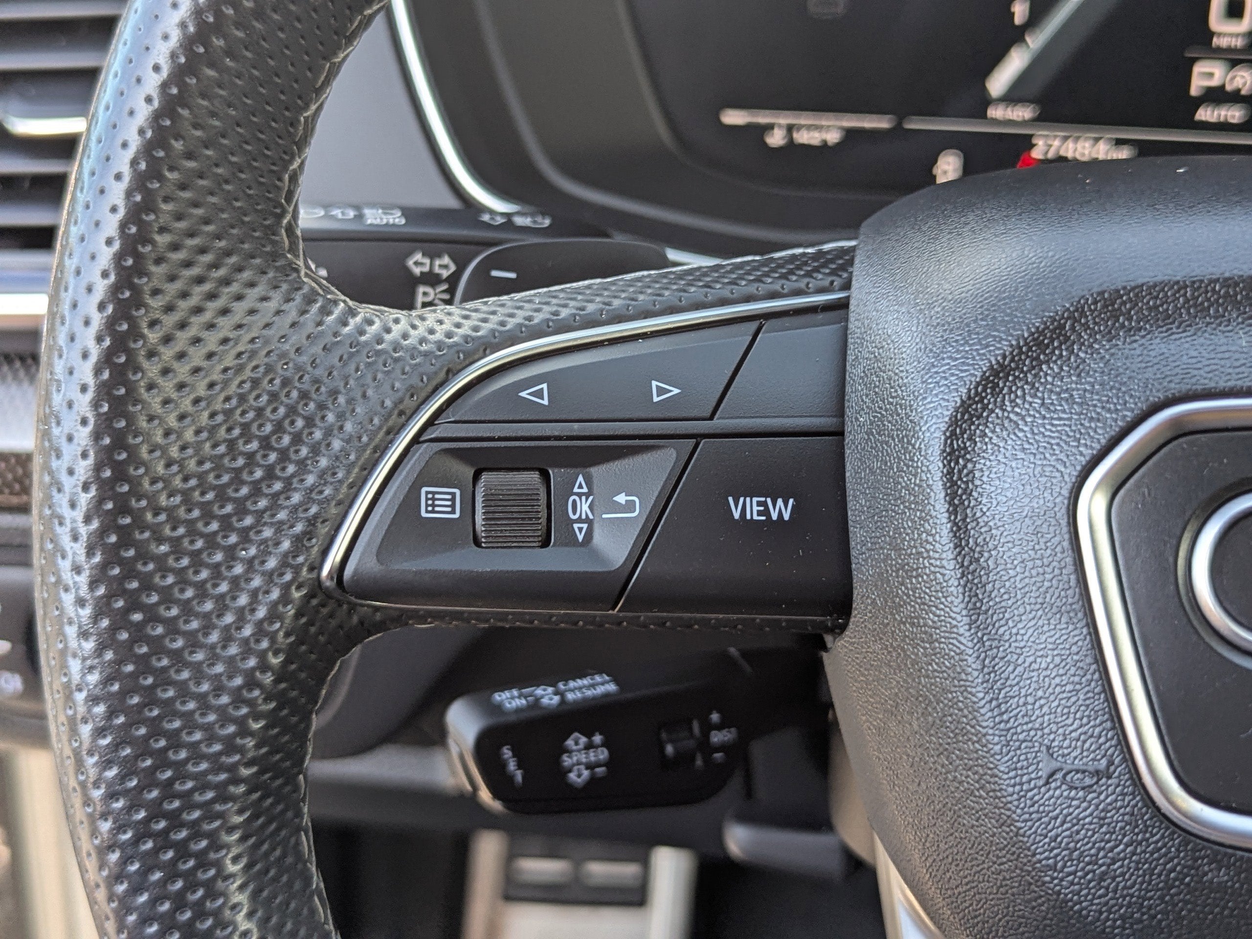 2022 Audi SQ5 Premium Plus