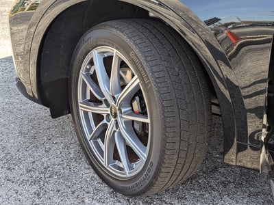 2022 Audi SQ5 Premium Plus