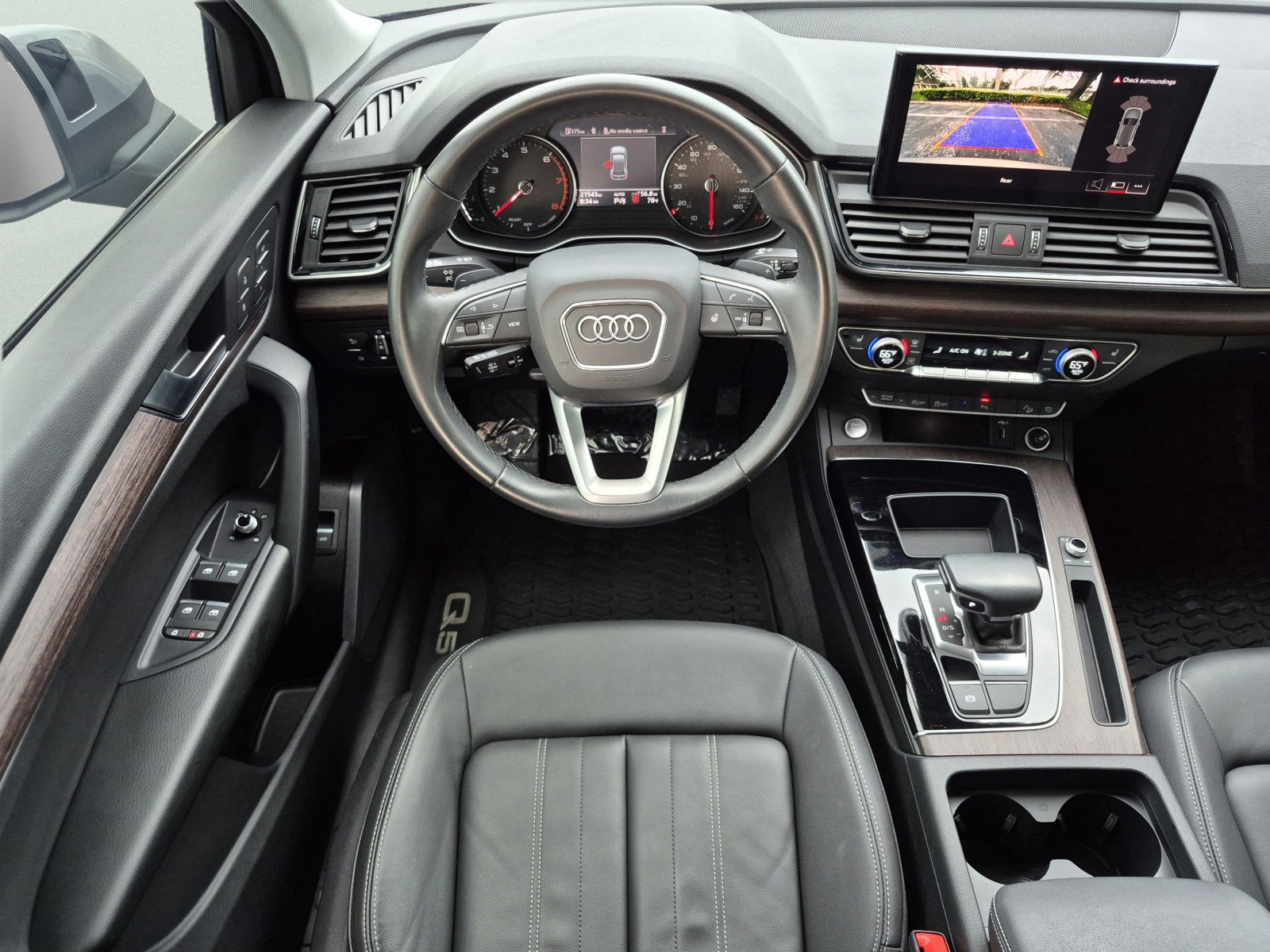 2023 Audi Q5 S line Premium