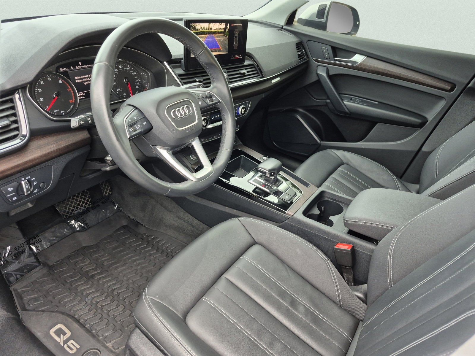 2023 Audi Q5 S line Premium