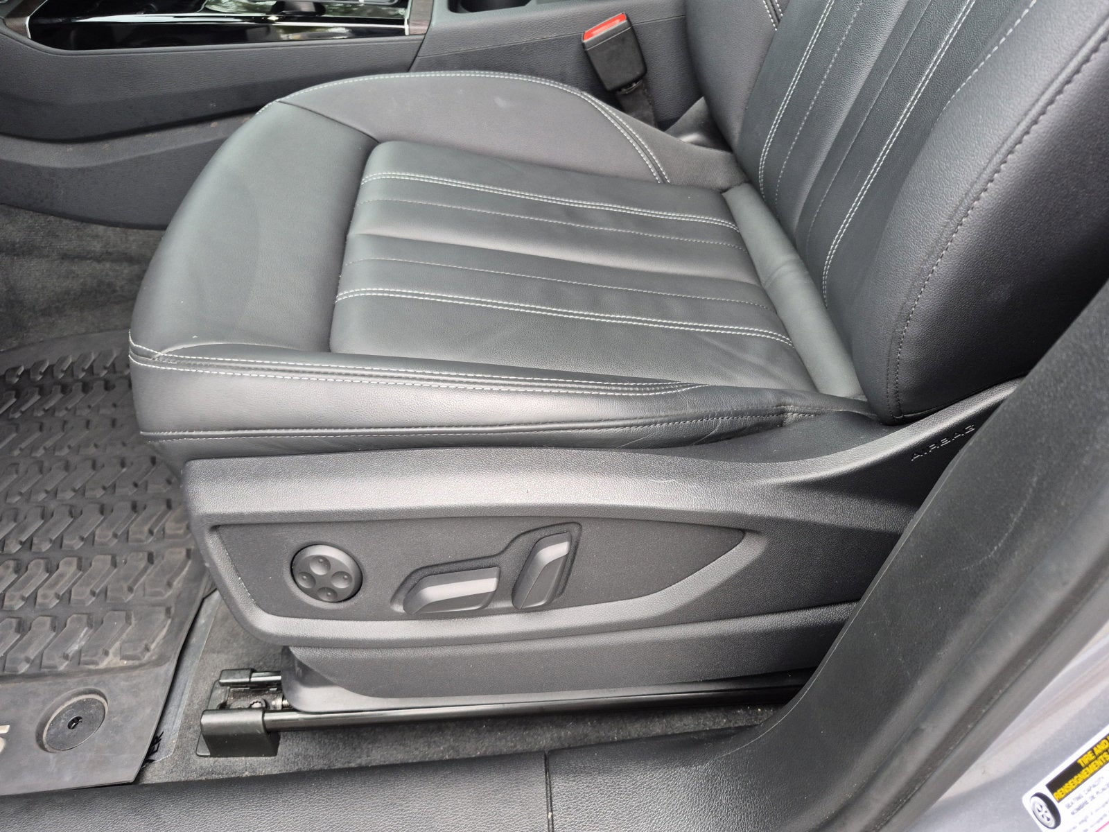 2023 Audi Q5 S line Premium