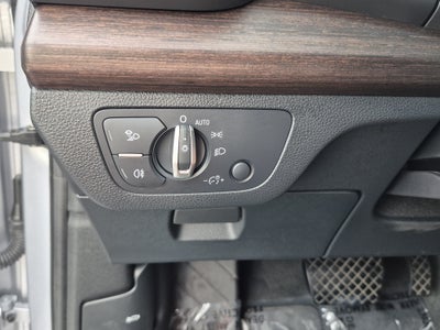 2023 Audi Q5 S line Premium