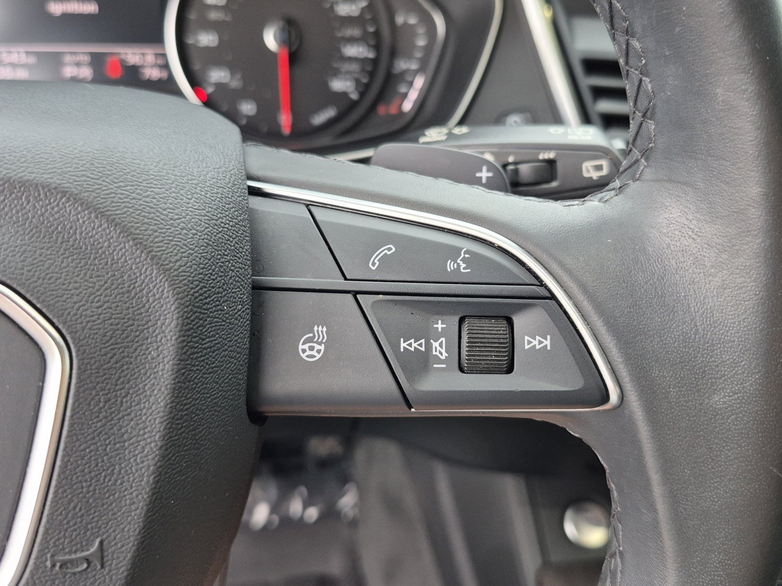 2023 Audi Q5 S line Premium
