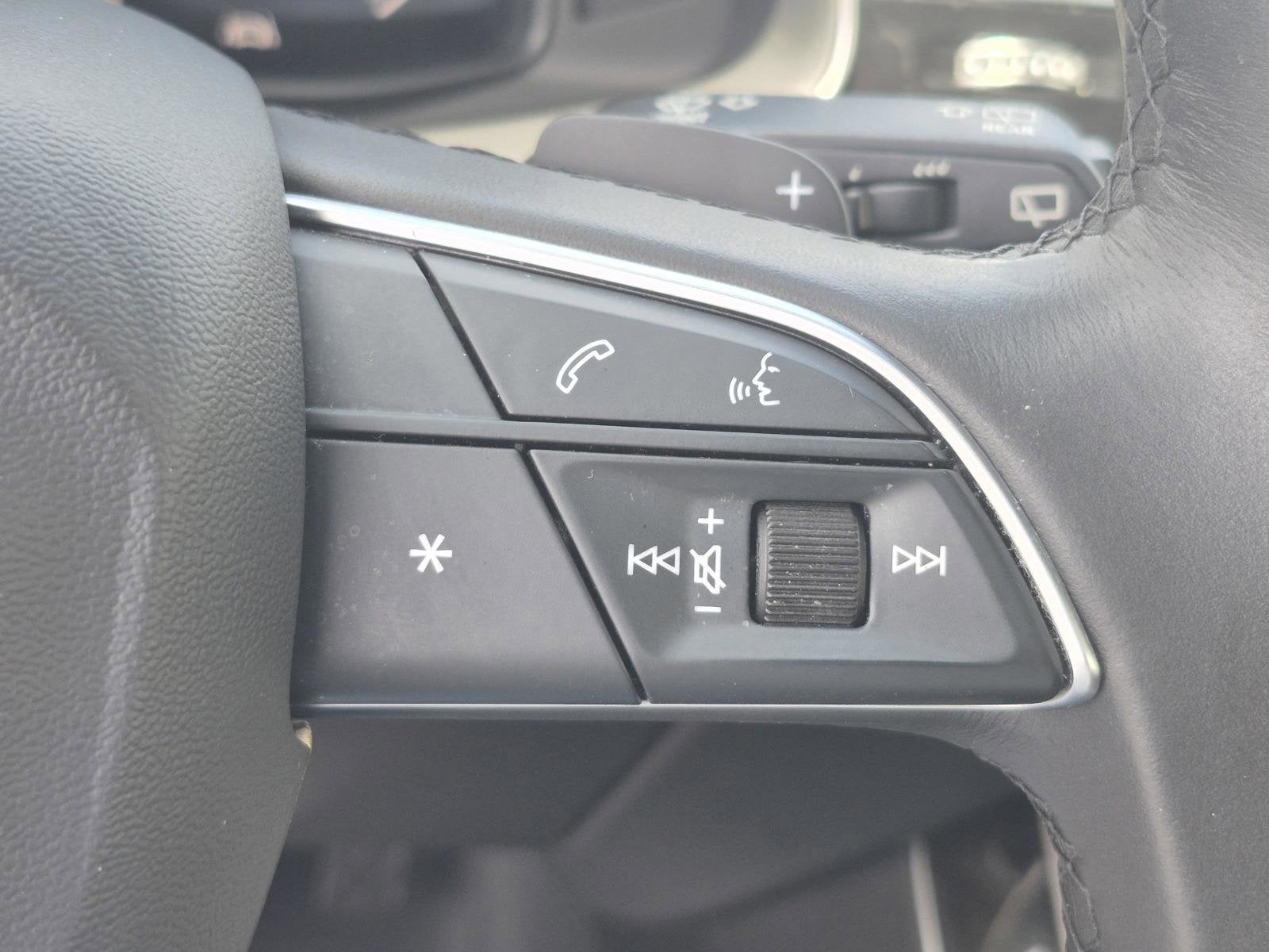 2021 Audi Q7 Premium Plus