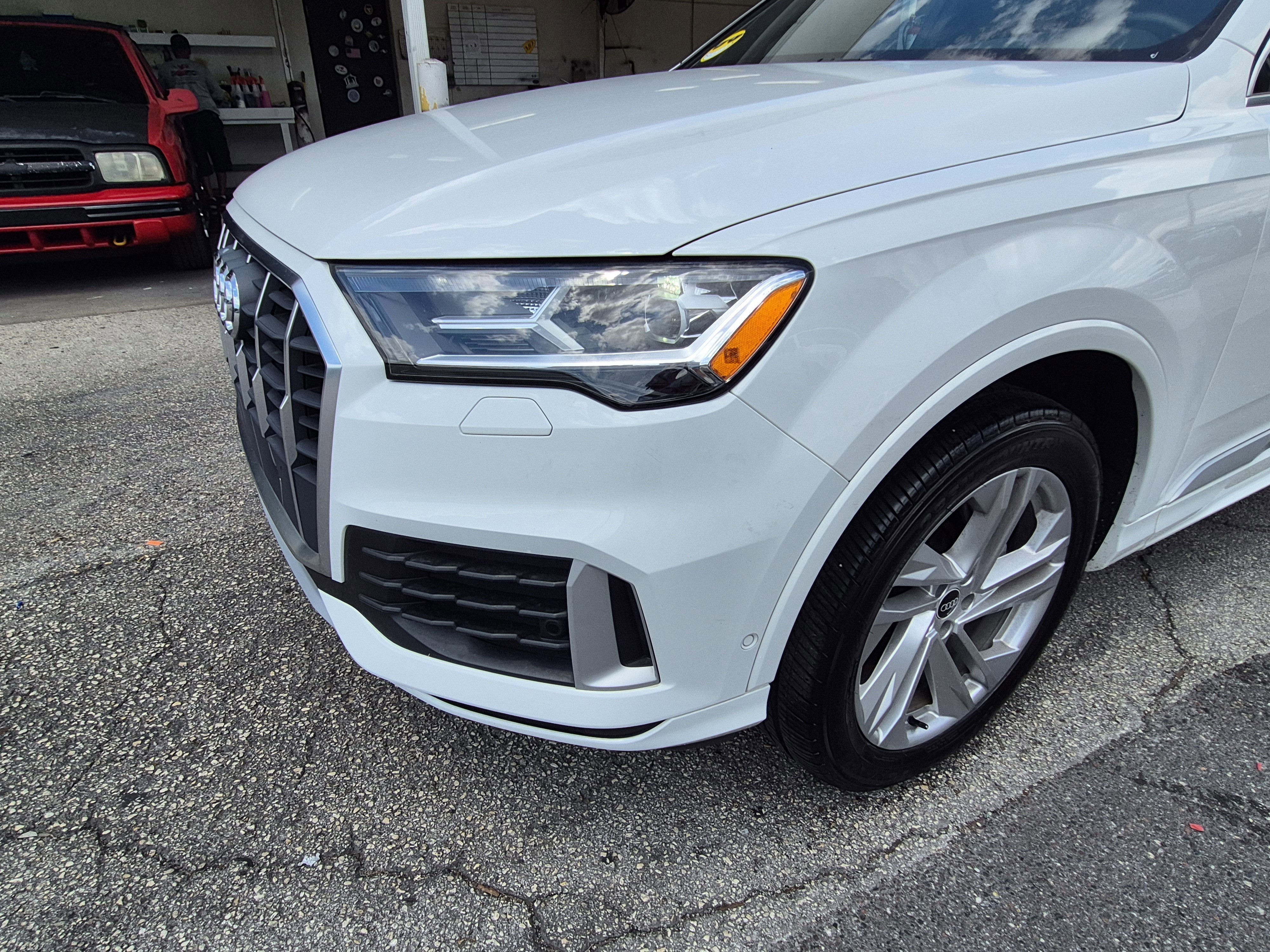 2021 Audi Q7 Premium Plus