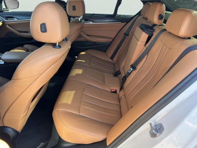 2022 BMW 5 Series 530i