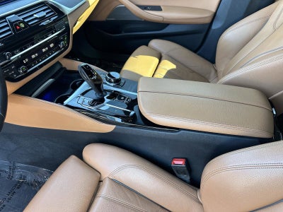 2022 BMW 5 Series 530i